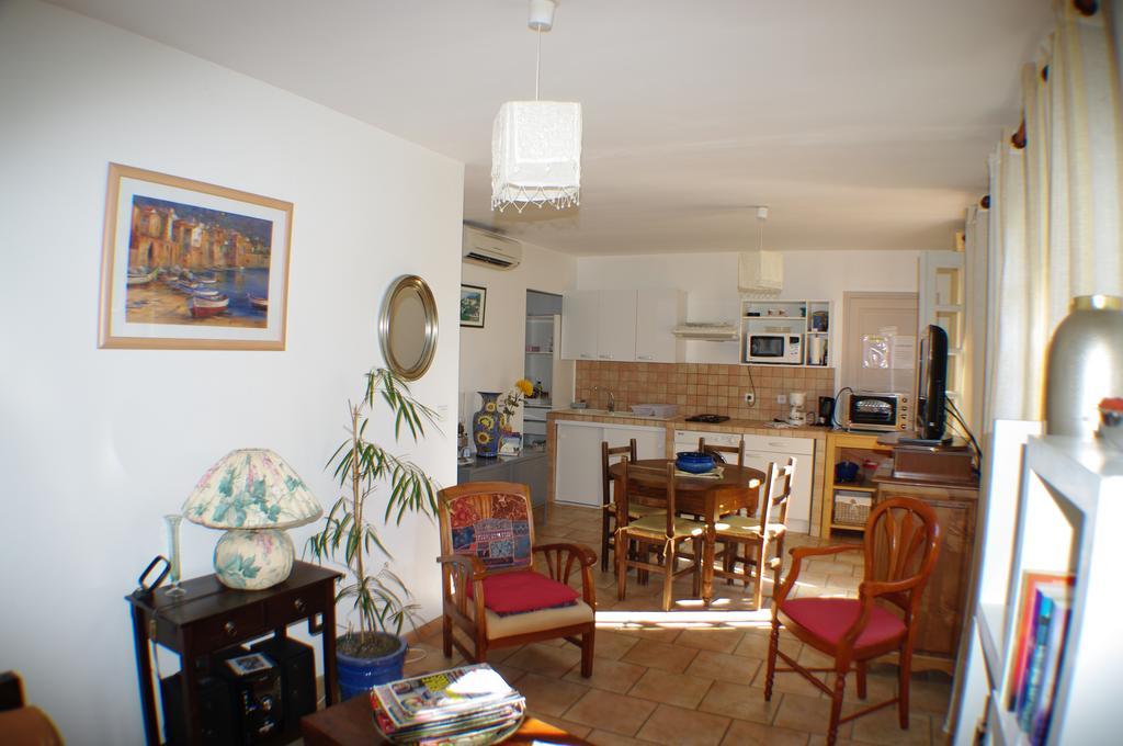 Gite , Maison De Vacances Avec Exterieur Et Terrasse Fleurie Meuble Tourisme 3 Etoiles Santa-Lucia-di-Tallano Bagian luar foto